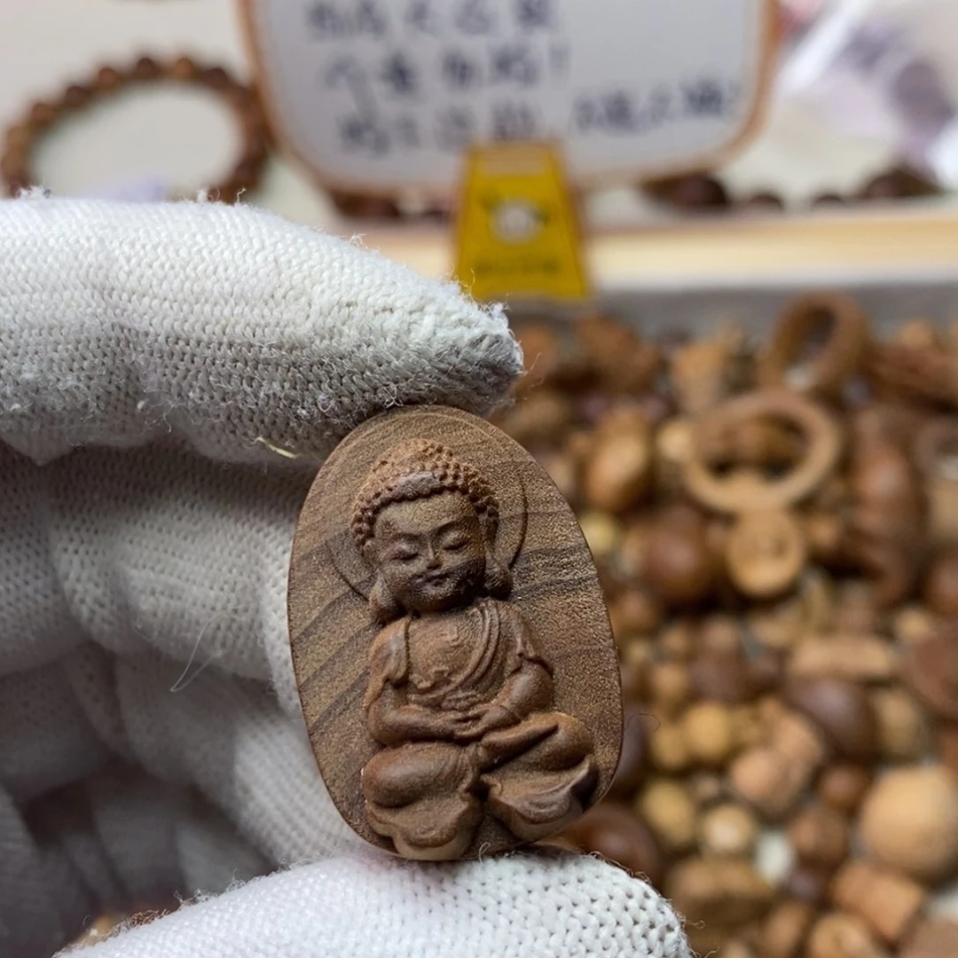 檀香木散珠印度迈索尔老山檀321宝宝佛瑕疵