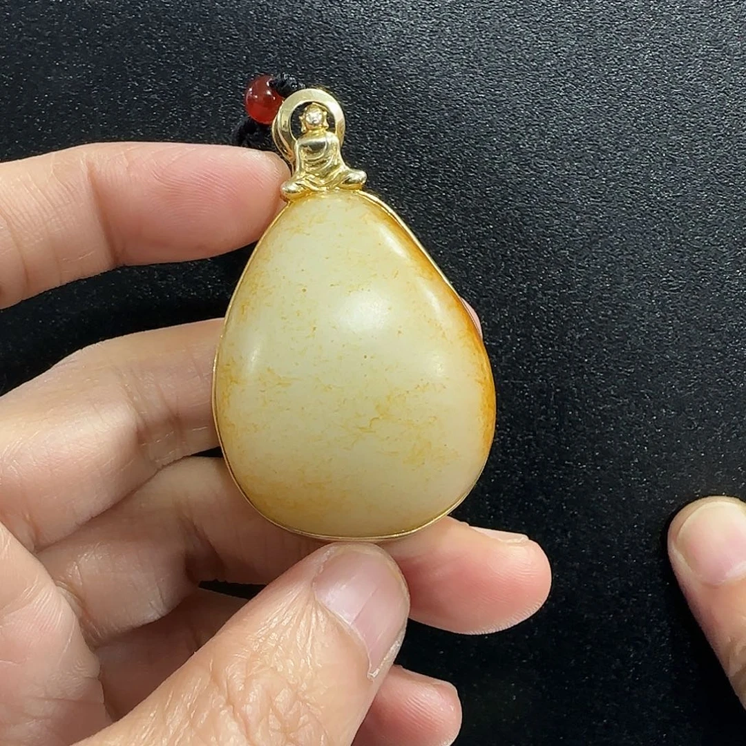 和田玉未镶嵌挂件