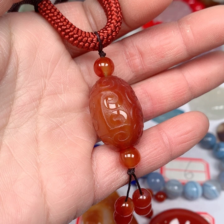 玛瑙/玉髓颈饰未镶嵌秋*