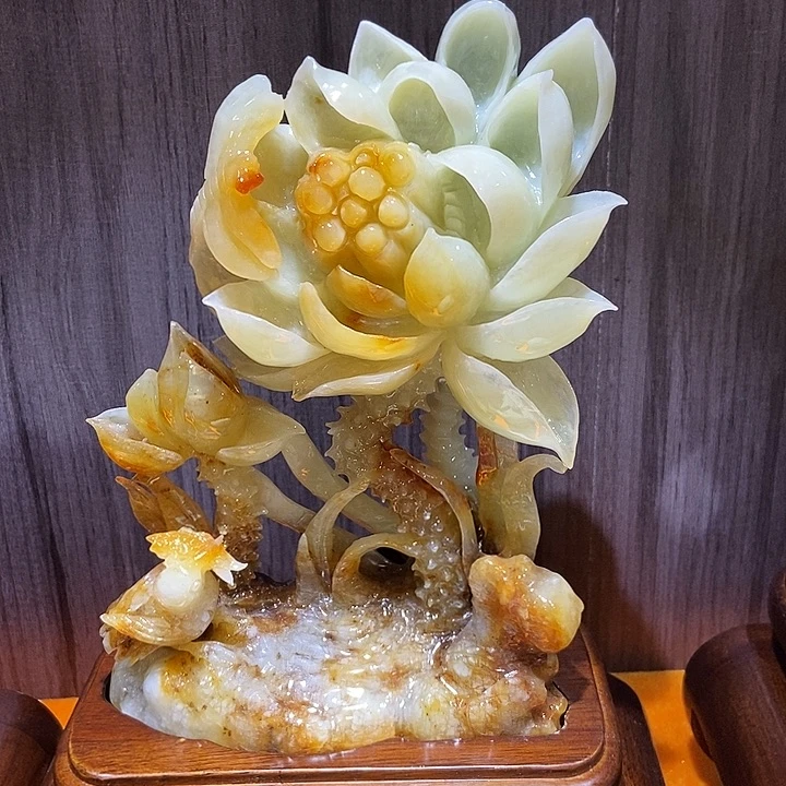 蛇纹石玉（覆膜）合金珠宝奇石