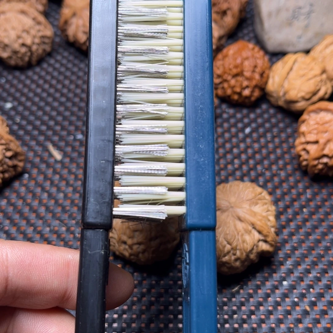 吊坠文玩核桃  文玩刷