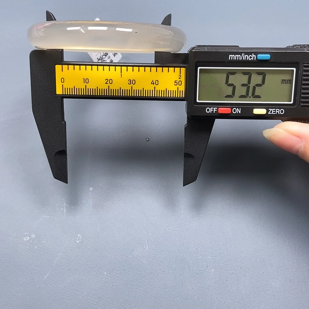 玛瑙/玉髓手镯未镶嵌658