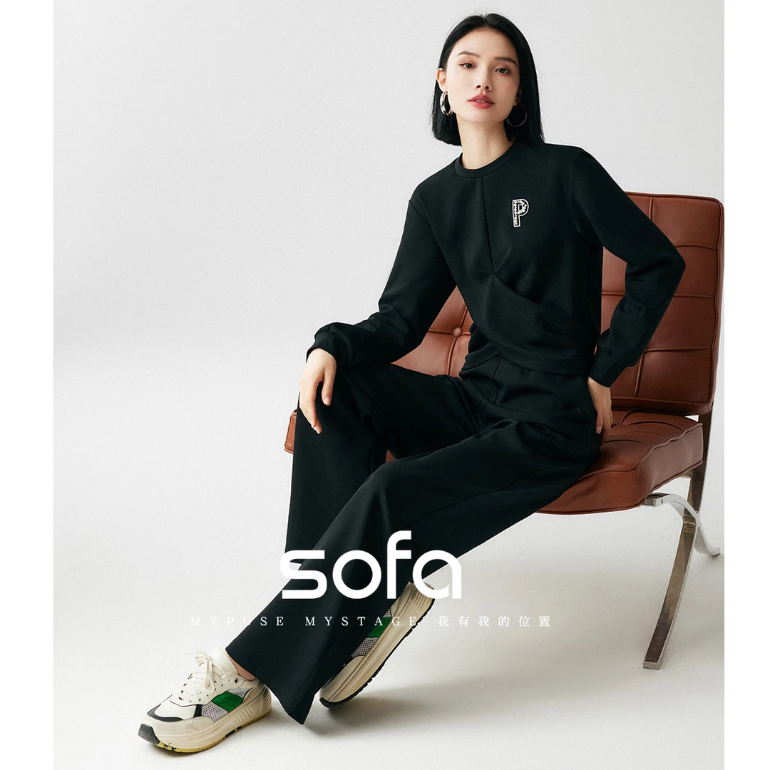 sofaS41O55040782024秋季高阶时尚运动风休闲廓型两件套女