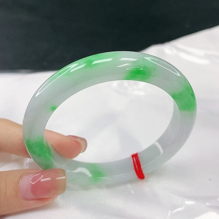 翡翠未镶嵌手镯圈54，03064