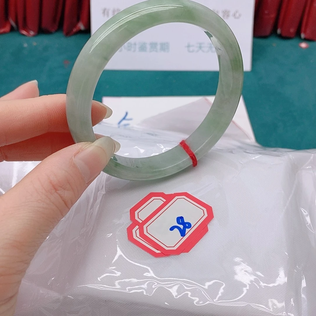 翡翠手镯未镶嵌瑶*?288888888