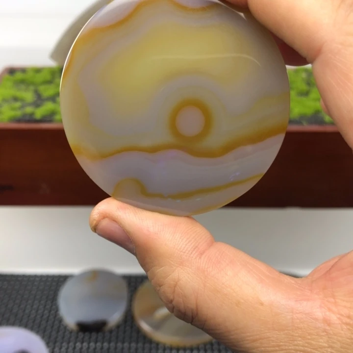 玛瑙/玉髓合金天然玛瑙画面吊坠