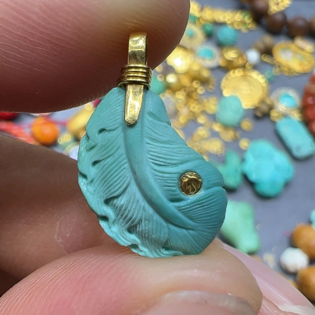 绿松石18K金镶嵌颈饰