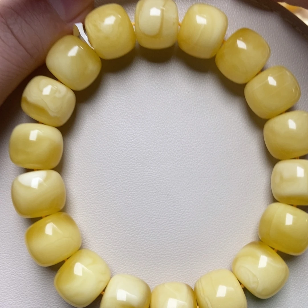 蜜蜡未镶嵌珠宝奇石221