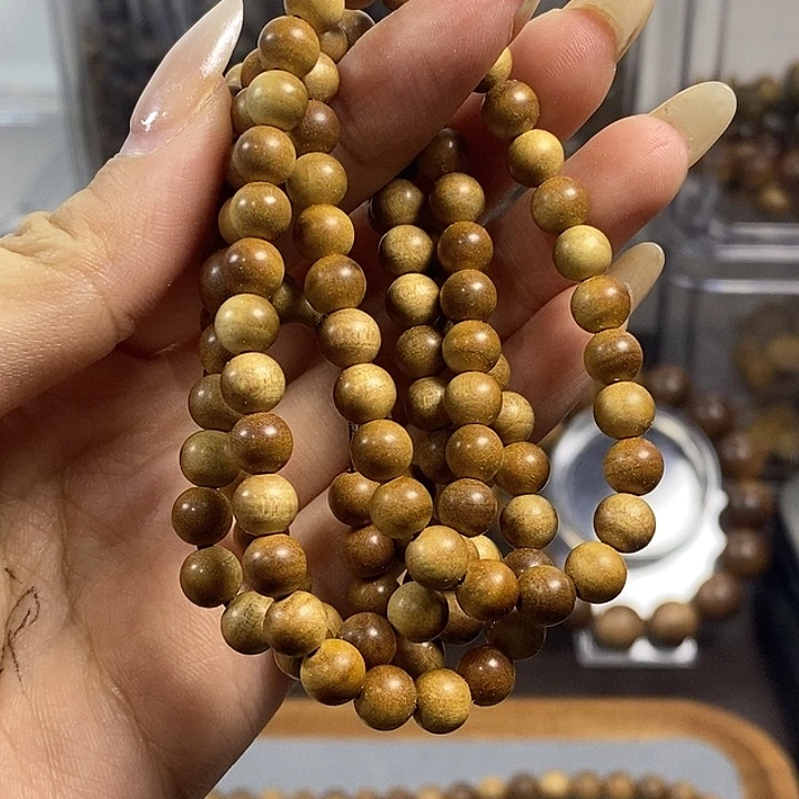 壁***g檀香木迈索尔老山檀0.6/108檀香王