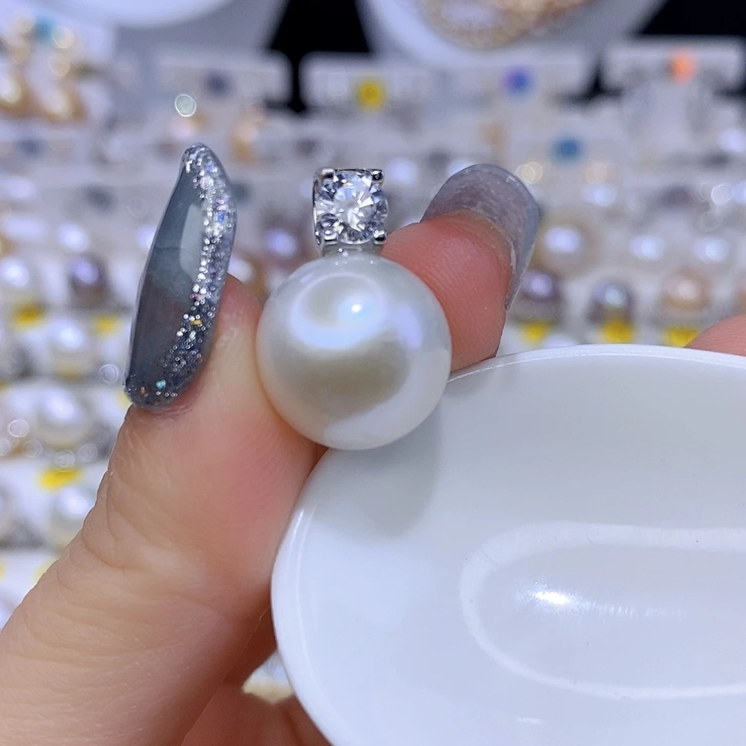 淡水珍珠合金颈饰