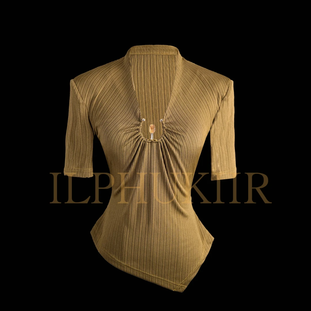 ILPHUKIIR 【琥珀】夏季薄款垫肩高弹腰封短袖上衣