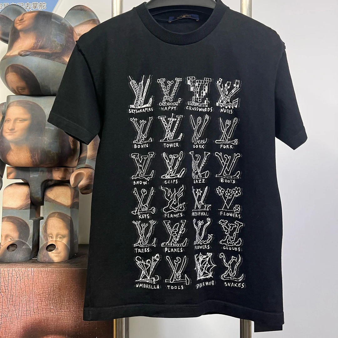99新 LouisVuitton/路易威登 手势满印短袖e2212xs衣长63胸围43
