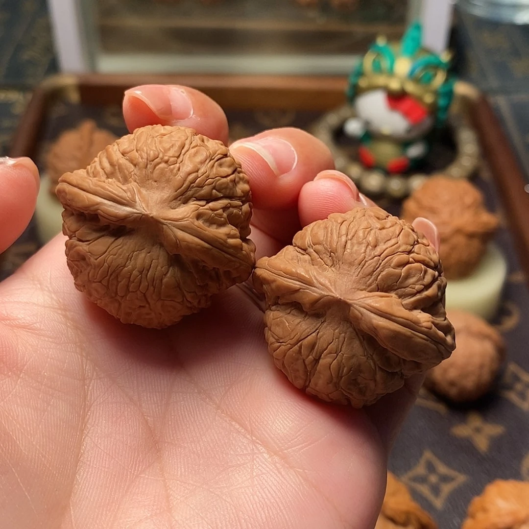 桃核把件?****武全品乾隆磨35尺
