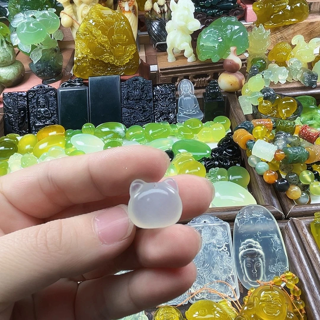 岫玉未镶嵌吊坠(不含链)