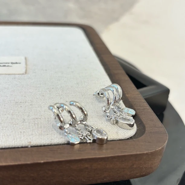 铜合金合成锆石耳饰 三排十字耳环EH2938