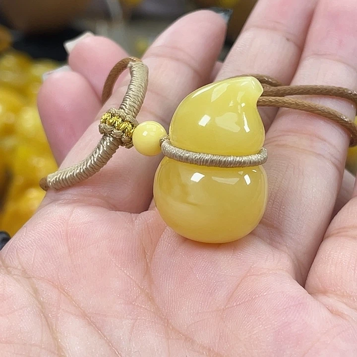 琥珀未镶嵌裸石h2