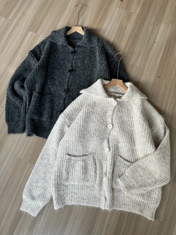 宽松大版亮闪闪翻领大毛衣开衫外套上衣女