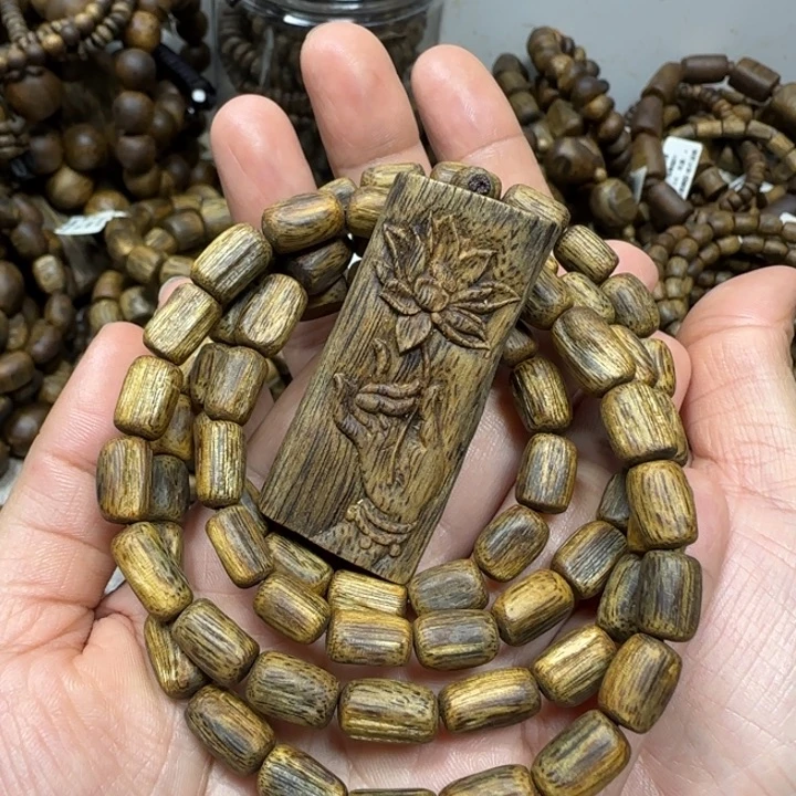 手串沉香乌身多样性发货一条卡7-32克