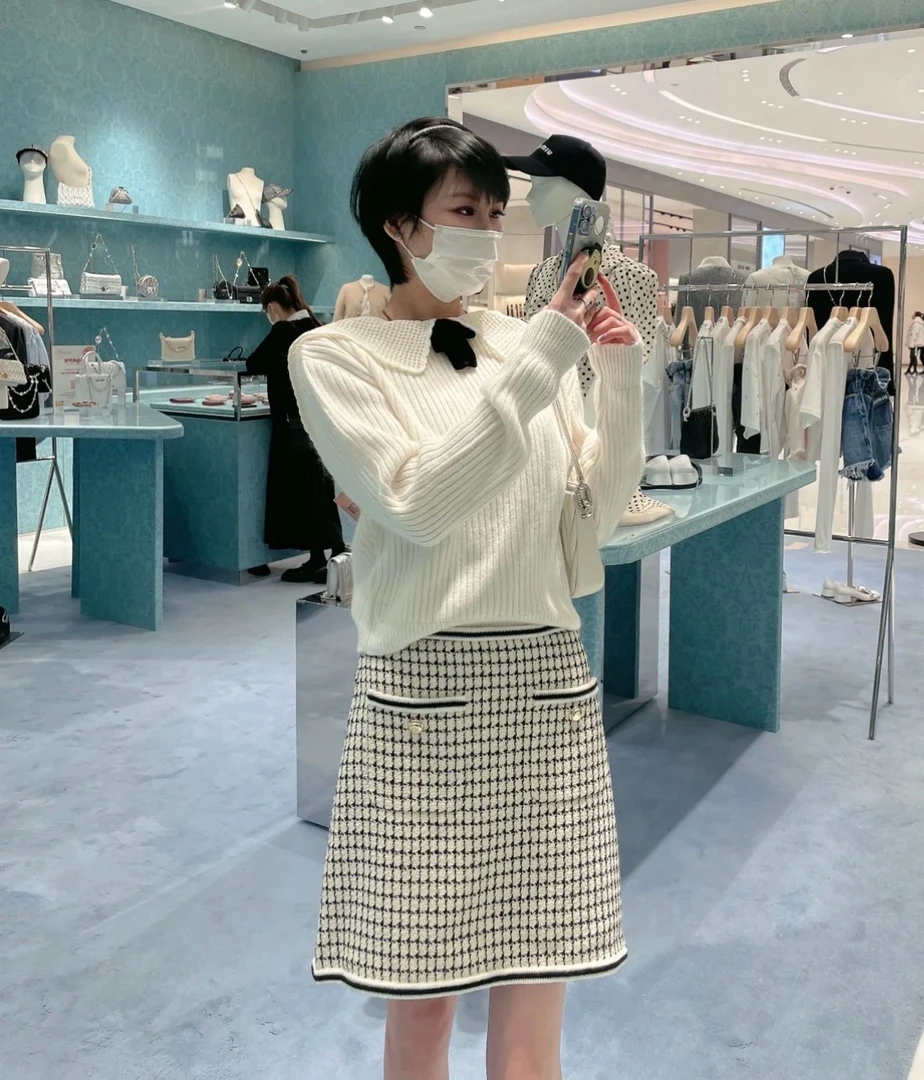 99新 MIU MIU/缪缪 缪缪/Miu Miu 半身裙 38码 99新 专柜价9150