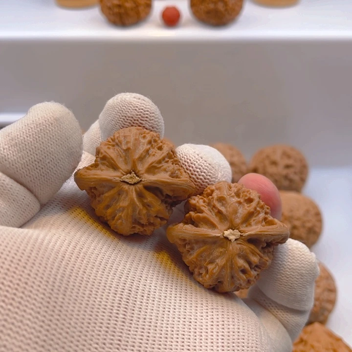 等***远把件文玩核桃38mm全品邢台老树宫灯