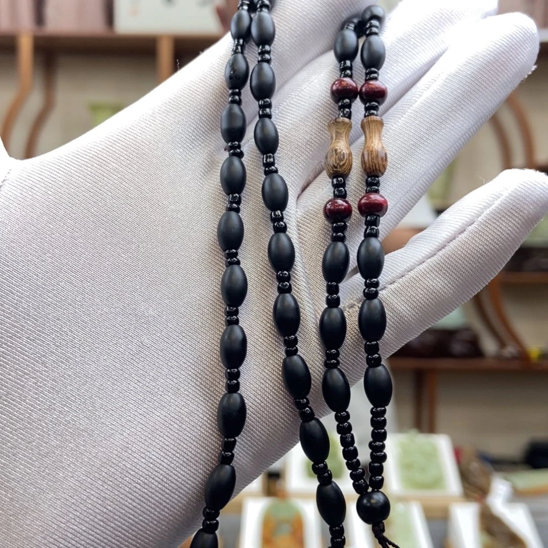 黑曜岩未镶嵌颈饰