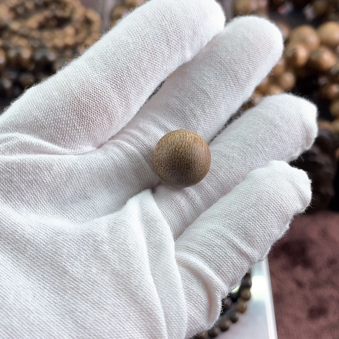 沉香手串秋**事越南芽庄白棋