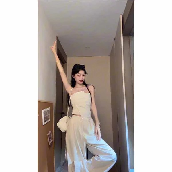 夏季新款辣妹套装女性感不规则褶皱裹胸上衣高腰阔腿裤西裤两件套