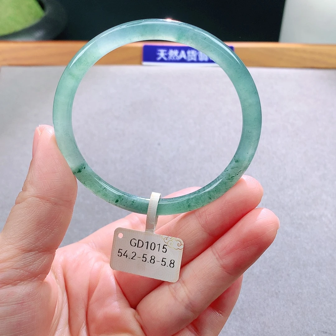未镶嵌手镯翡翠天然翡翠手镯a货