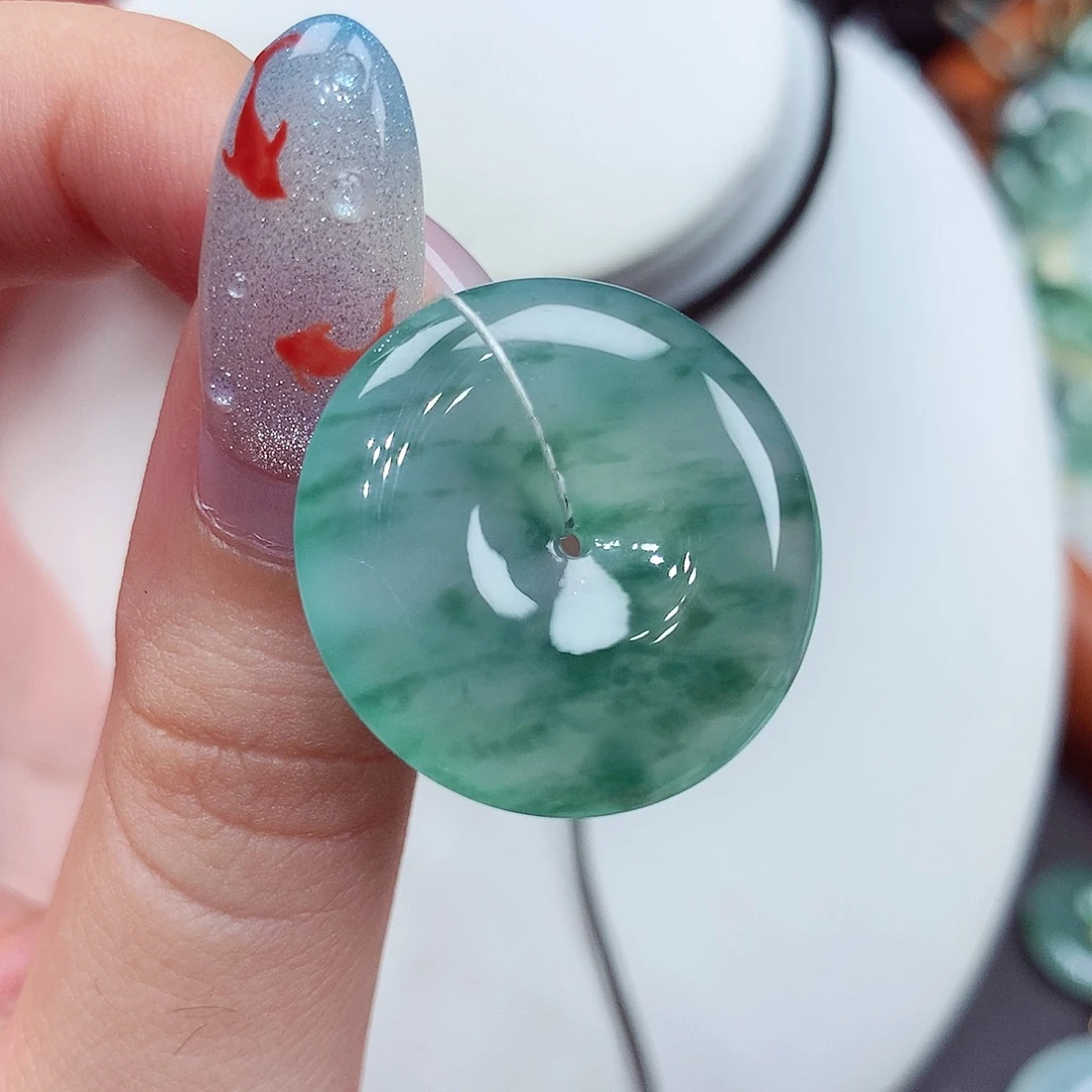 翡翠未镶嵌颈饰翡翠90，29.3/5.3