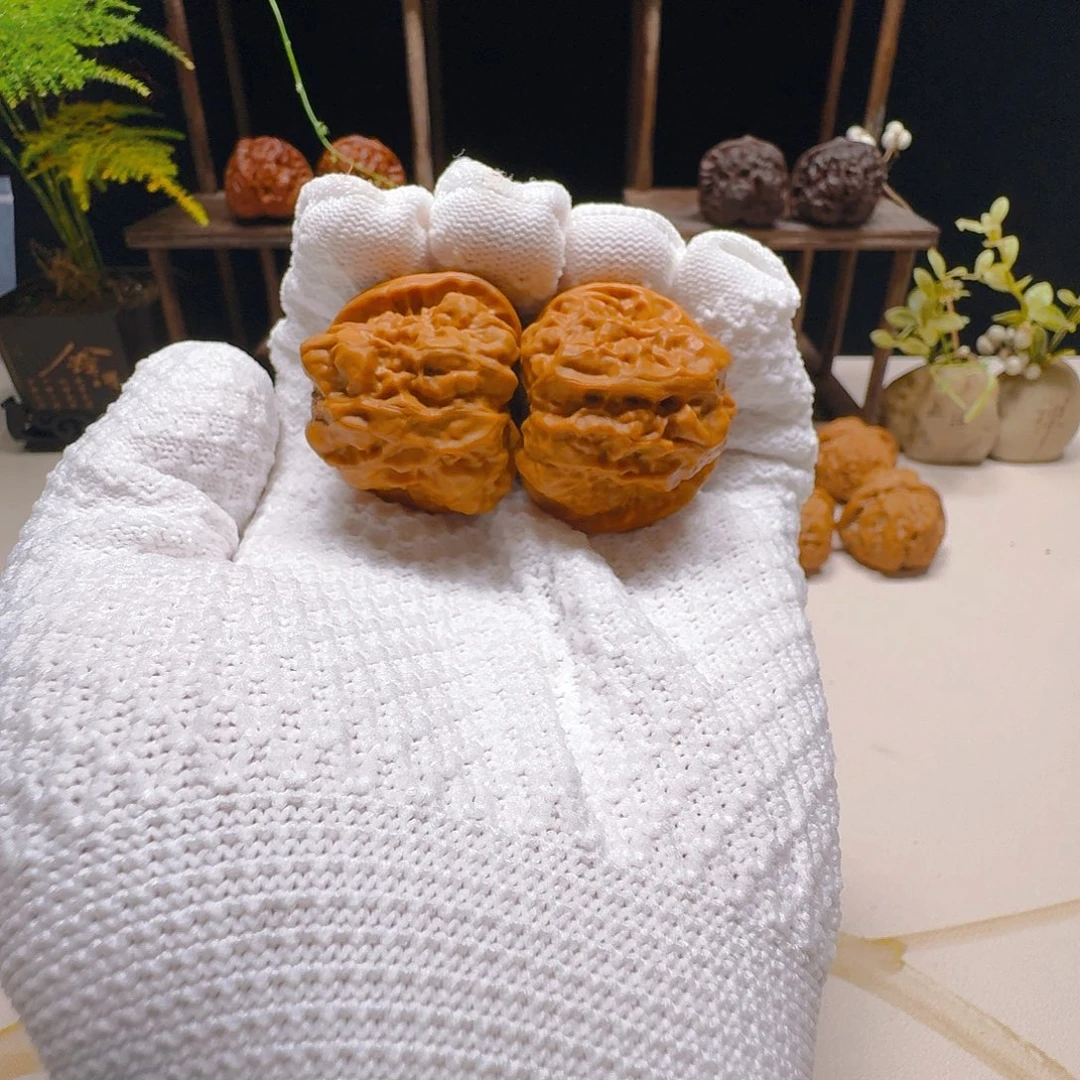 核桃把件奶油蜡皮蛤蟆头边37