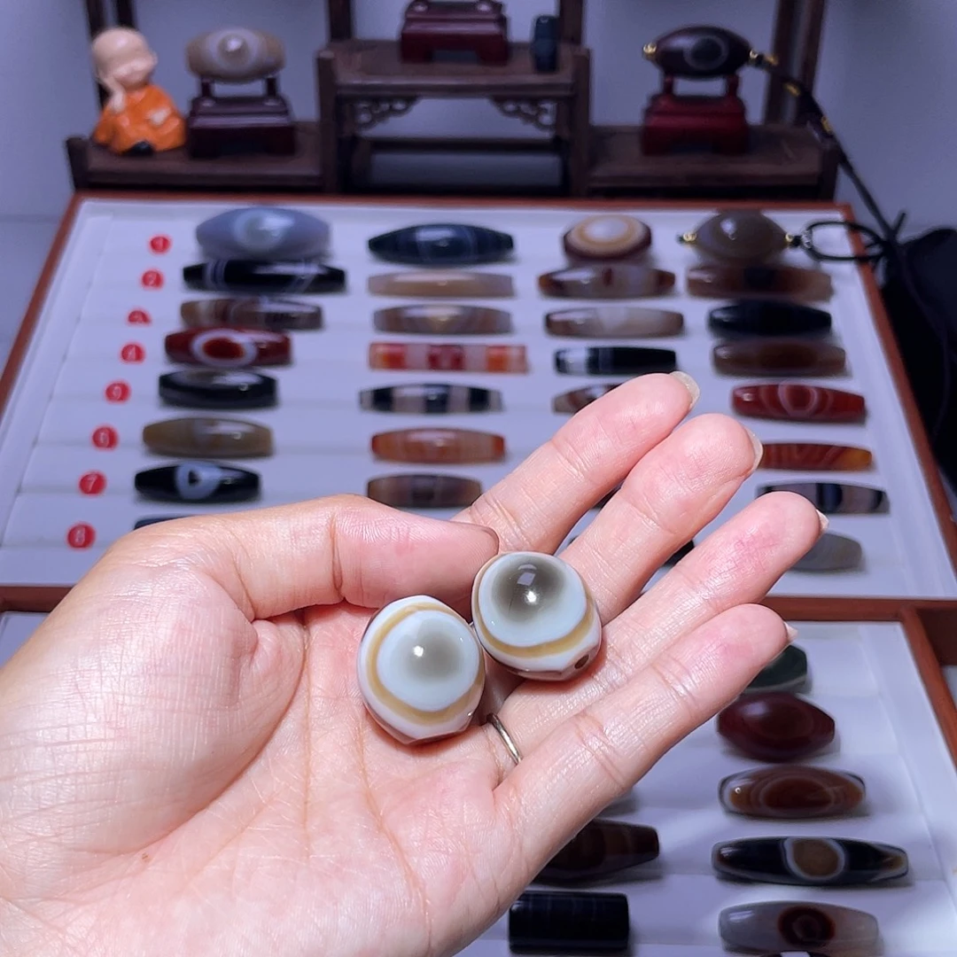 玛瑙/玉髓未镶嵌吊坠(赠链)