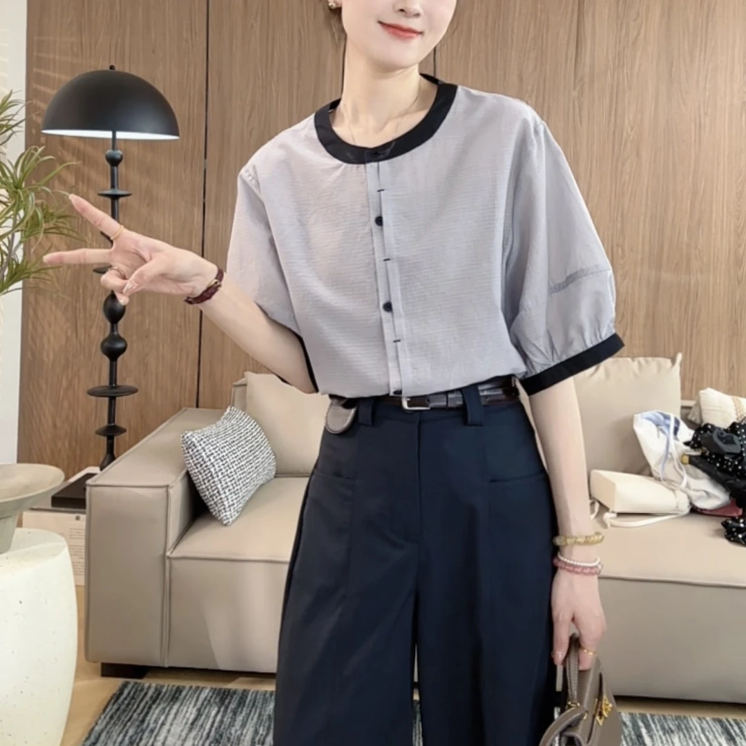 【简心画报】2025夏季轻薄防晒显瘦设计感泡泡袖衬衫衬衣时尚