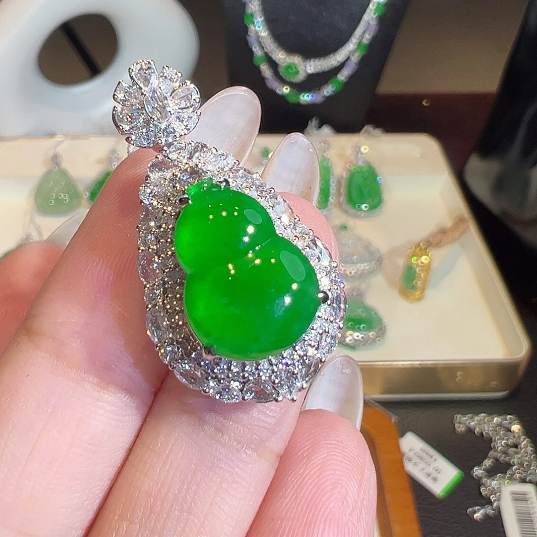 翡翠18K金镶嵌吊坠(不含链)翡翠