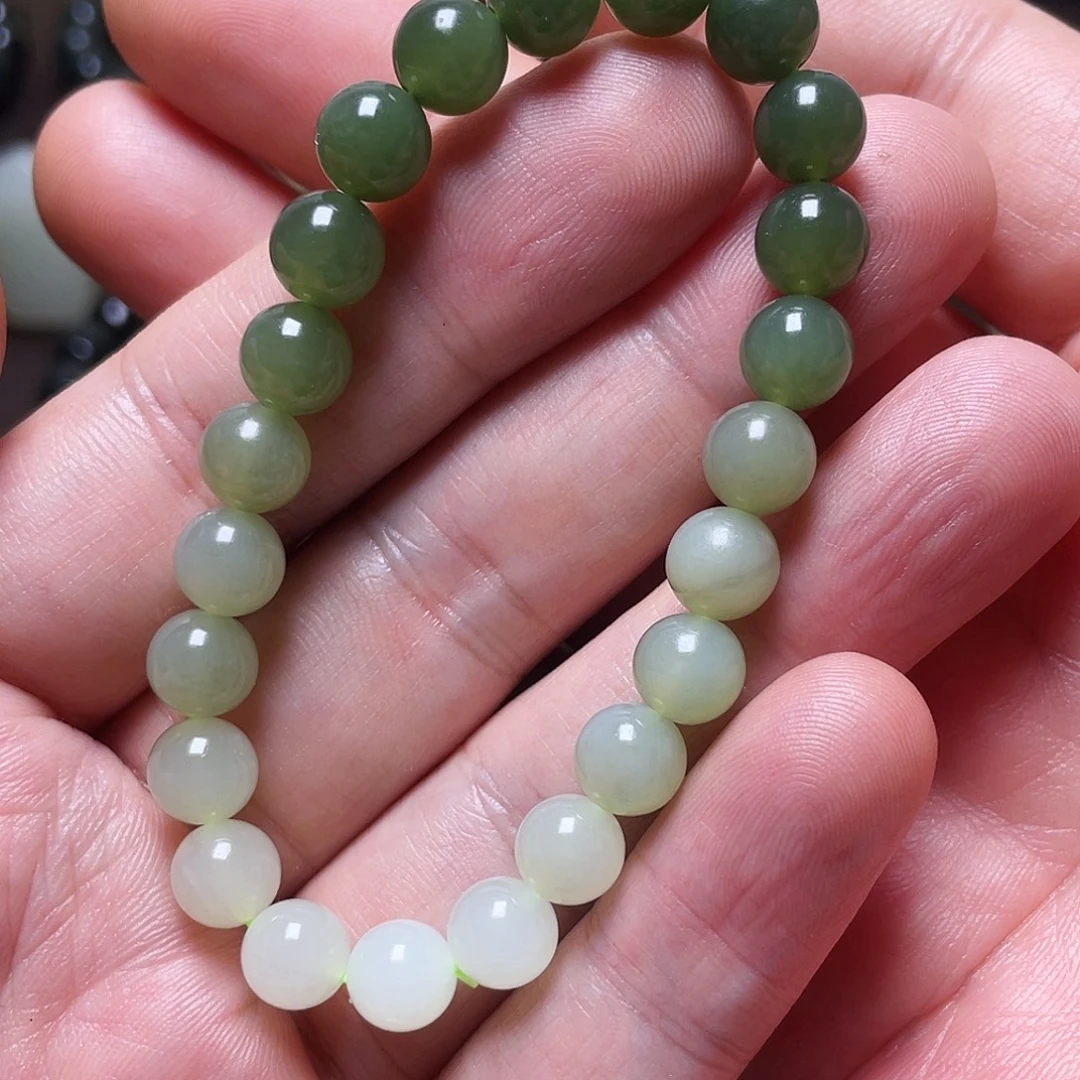 透闪石质玉未镶嵌手串