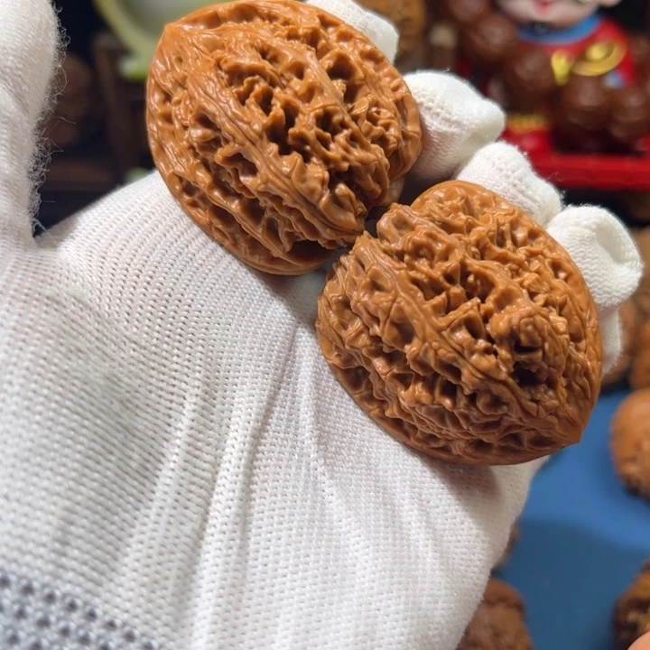 文玩核桃吊坠野生