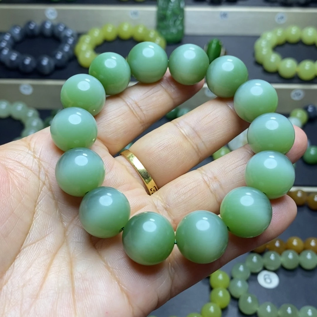 和田玉未镶嵌手串