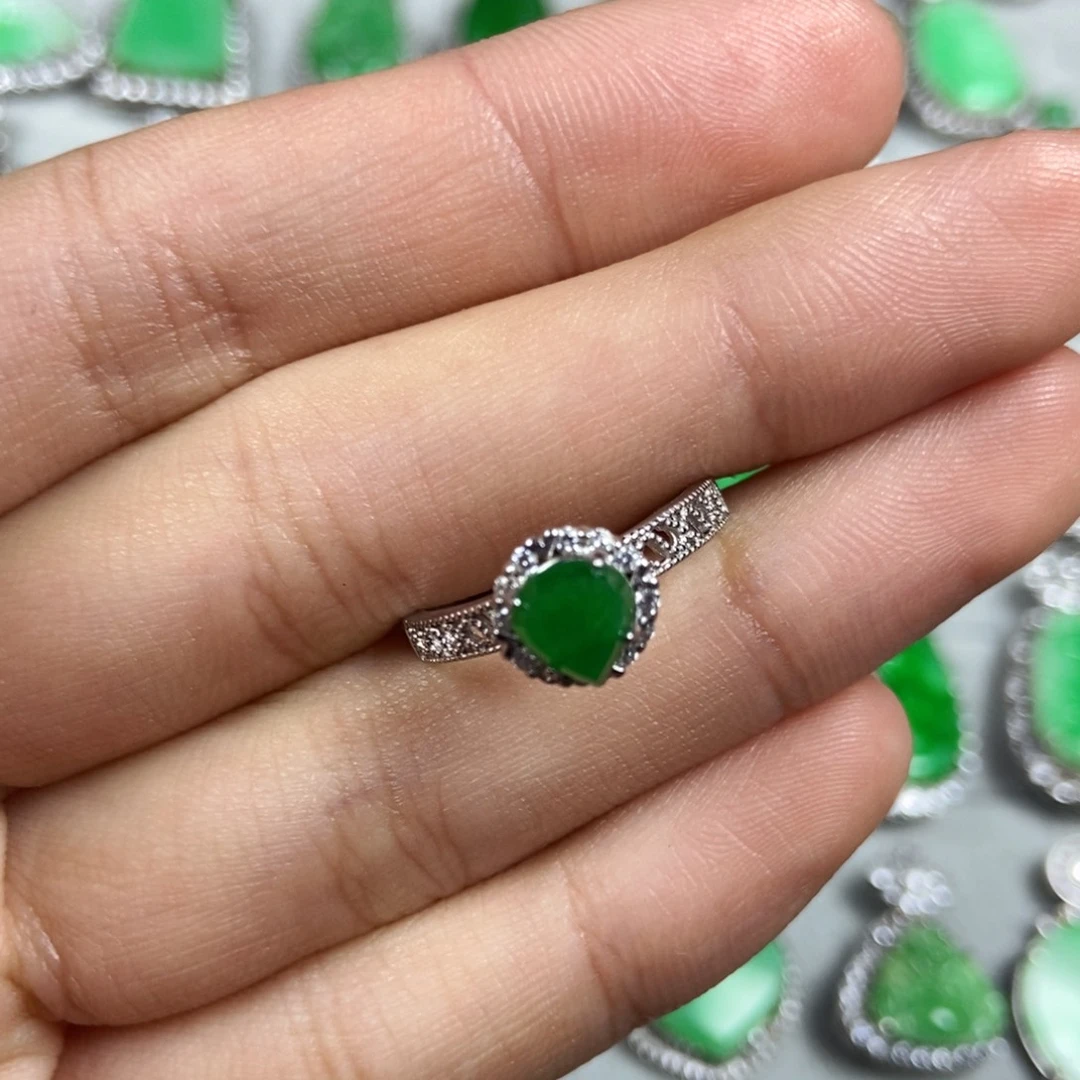 未镶嵌戒指翡翠爱心