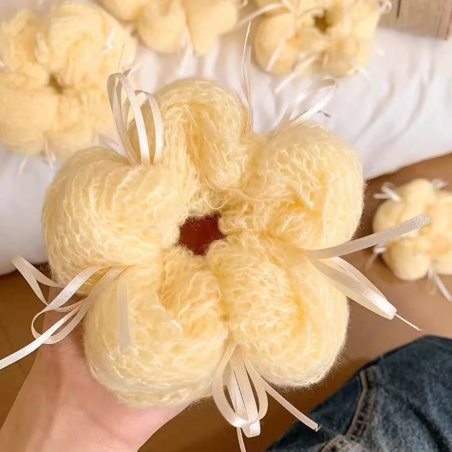 黄色慵懒风针织毛线花朵蝴蝶结大肠发圈女丸子头扎发弹力蓬松头绳
