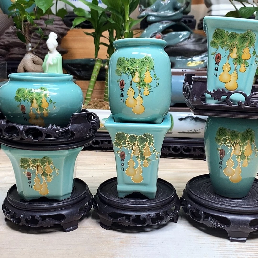 紫砂花盆陶瓷艺术作品欣赏