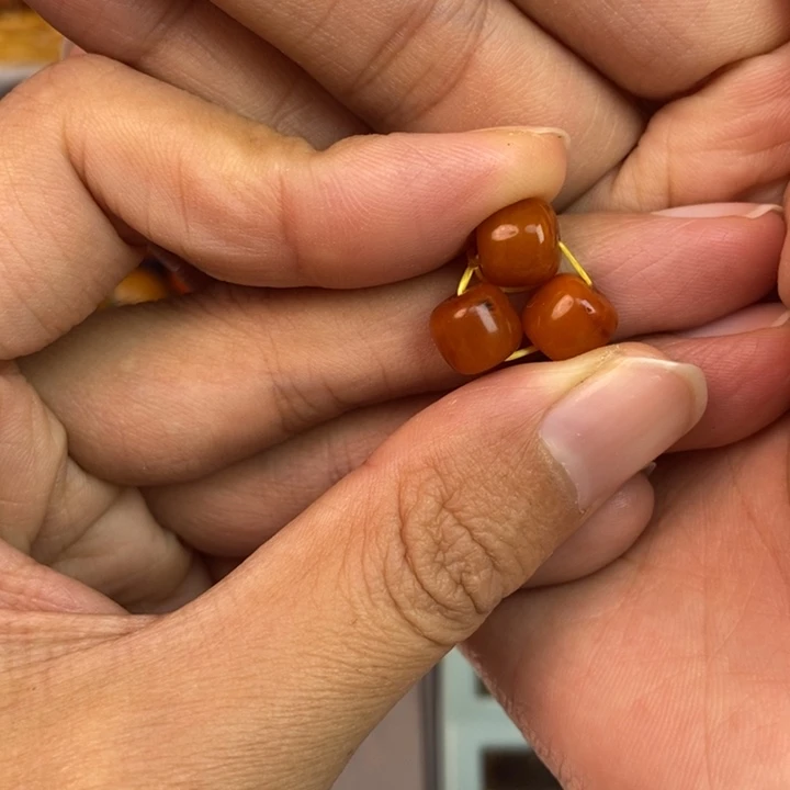 琥珀未镶嵌珠宝奇石