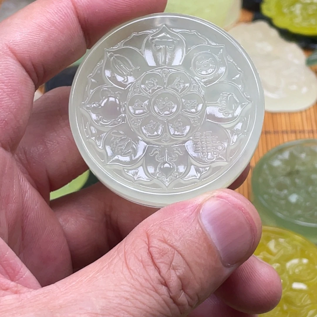 佟***楠合金蛇纹石玉珠宝半成品