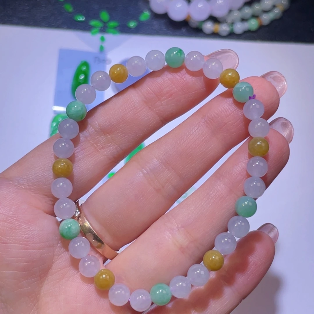 翡翠未镶嵌颈饰裸石