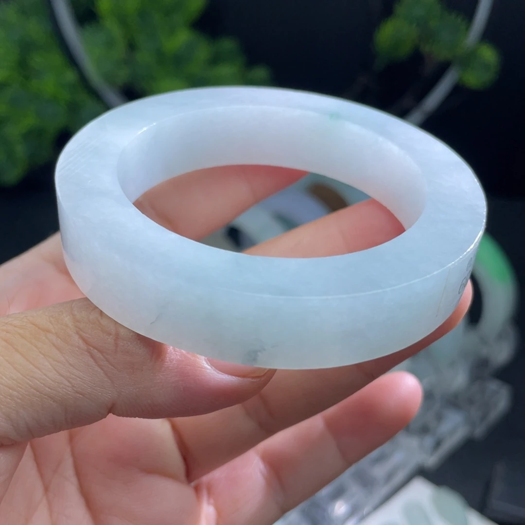 未镶嵌不退不换定制翡翠