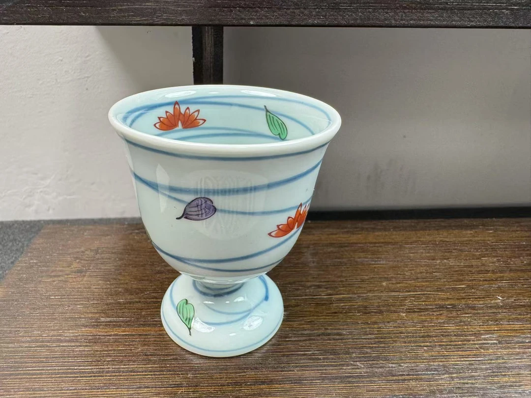 青花釉下彩赤绘阳光窑小高足杯