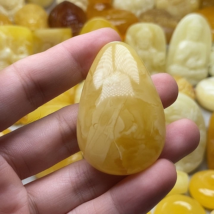 琥珀颈饰未镶嵌a***忙琥珀蜜蜡吊坠