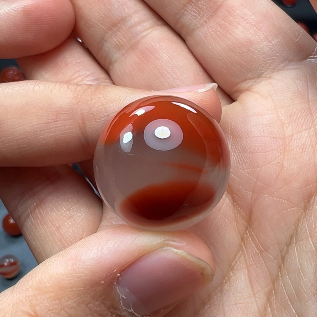 南红玛瑙珠子未镶嵌