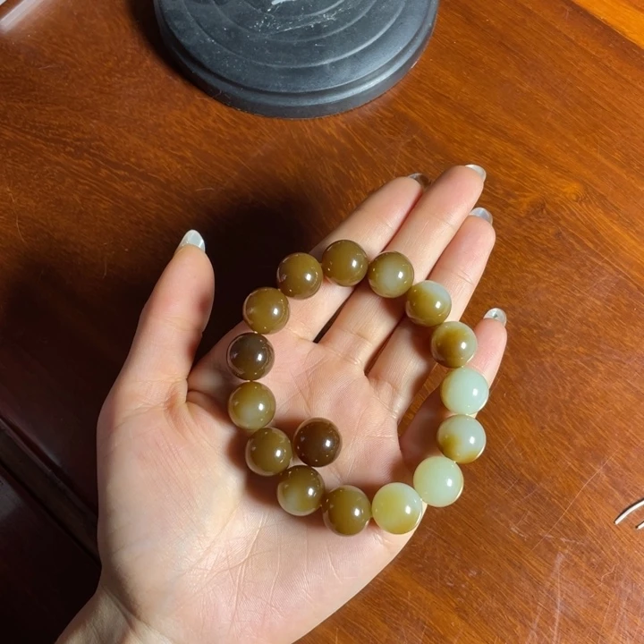 未镶嵌手链和田玉（糖玉）
