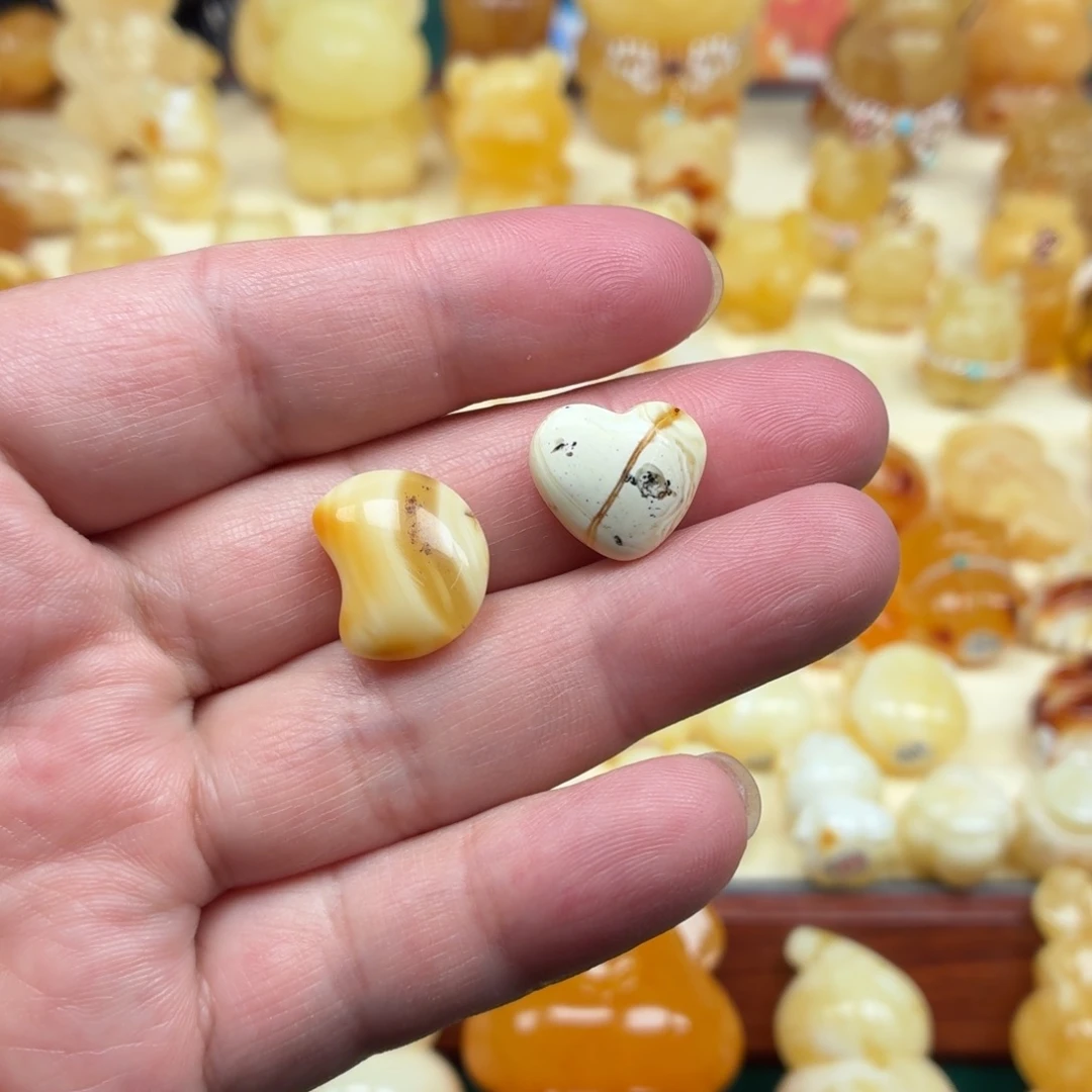 琥珀未镶嵌裸石蜜蜡