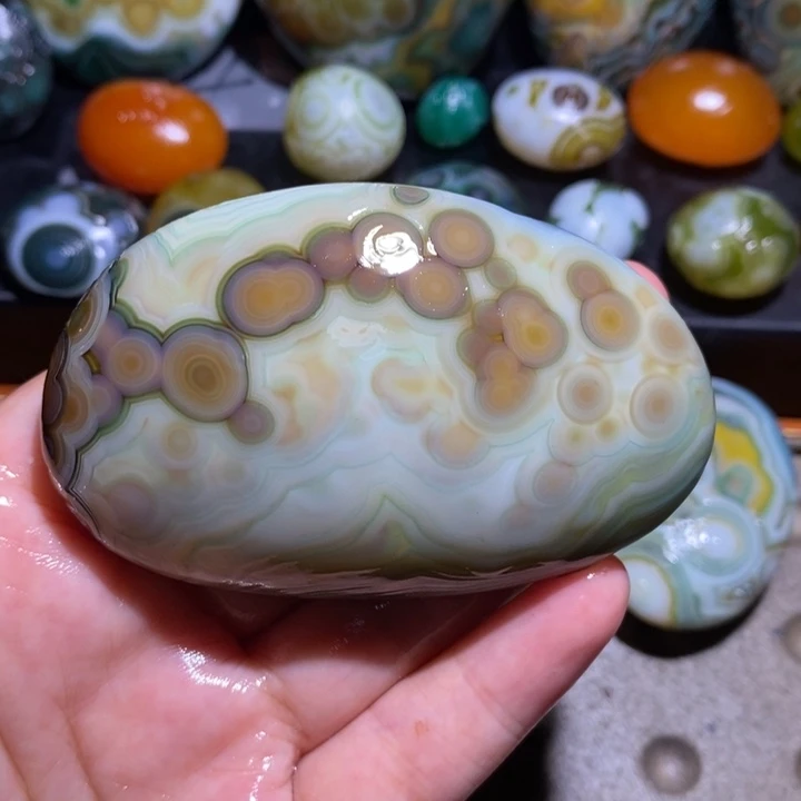 玛瑙/玉髓未镶嵌珠宝半成品