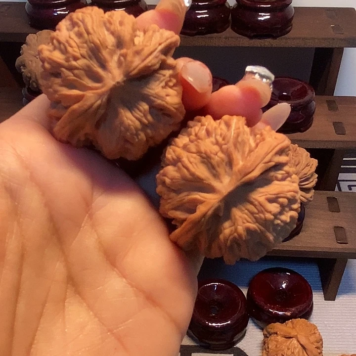 文玩核桃吊坠43苹果园